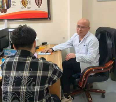 基隆市|男科医师高朋磊：守护男性健康，专业男科诊疗